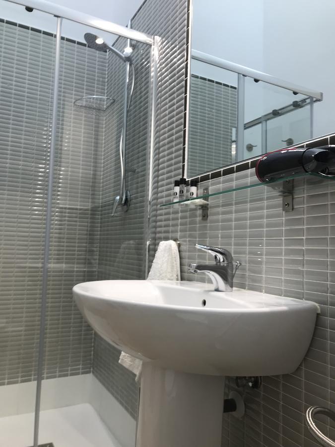 Adama Apartamento Turistico Caceres Exterior photo